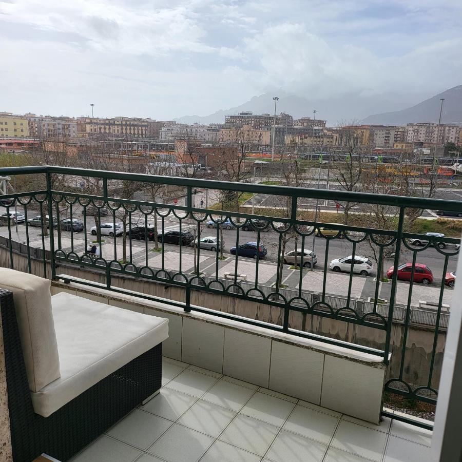 B&B Salerno Urban Suite 57 Buitenkant foto