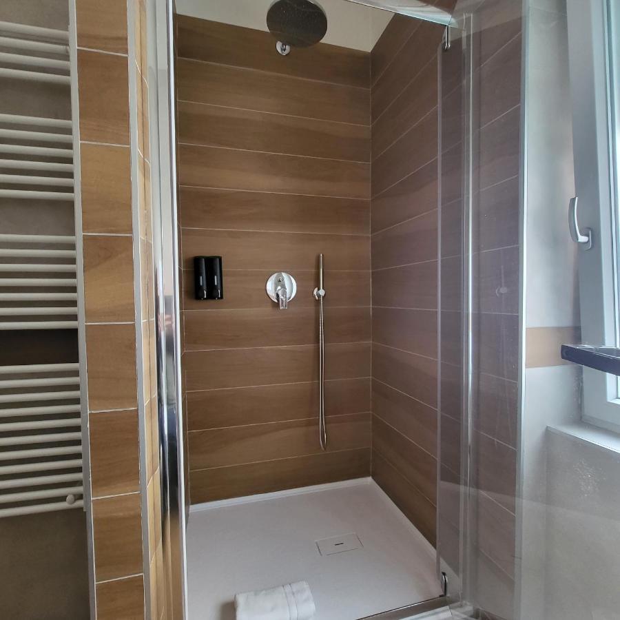 B&B Salerno Urban Suite 57 Buitenkant foto