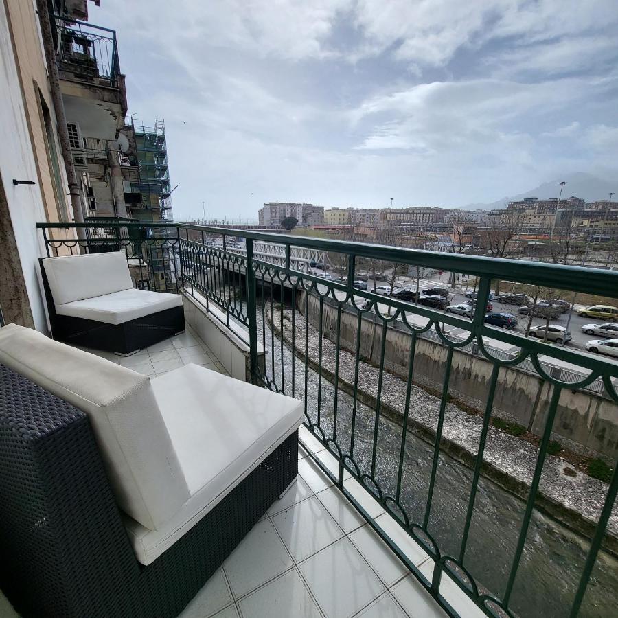 B&B Salerno Urban Suite 57 Buitenkant foto