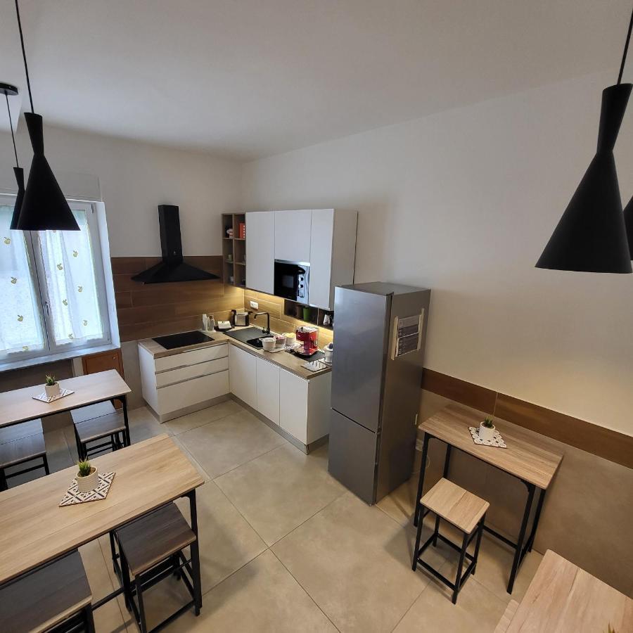 B&B Salerno Urban Suite 57 Buitenkant foto