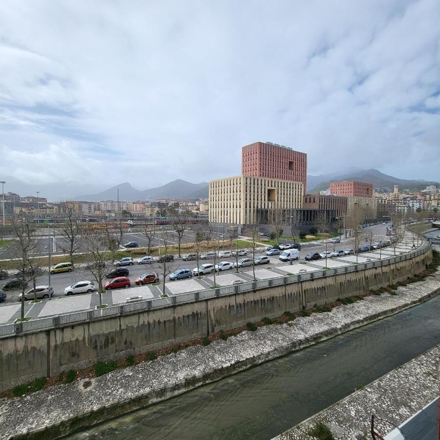 B&B Salerno Urban Suite 57 Buitenkant foto
