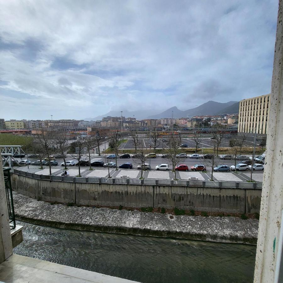 B&B Salerno Urban Suite 57 Buitenkant foto
